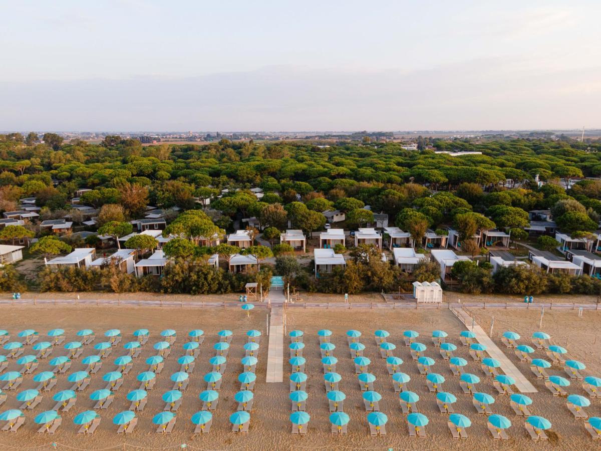 Estivo Premium Deluxe Mobile Homes On Camping Malibu Beach 리도 디 예솔로 외부 사진