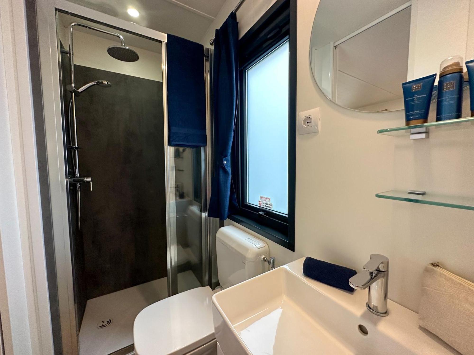 Estivo Premium Deluxe Mobile Homes On Camping Malibu Beach 리도 디 예솔로 외부 사진