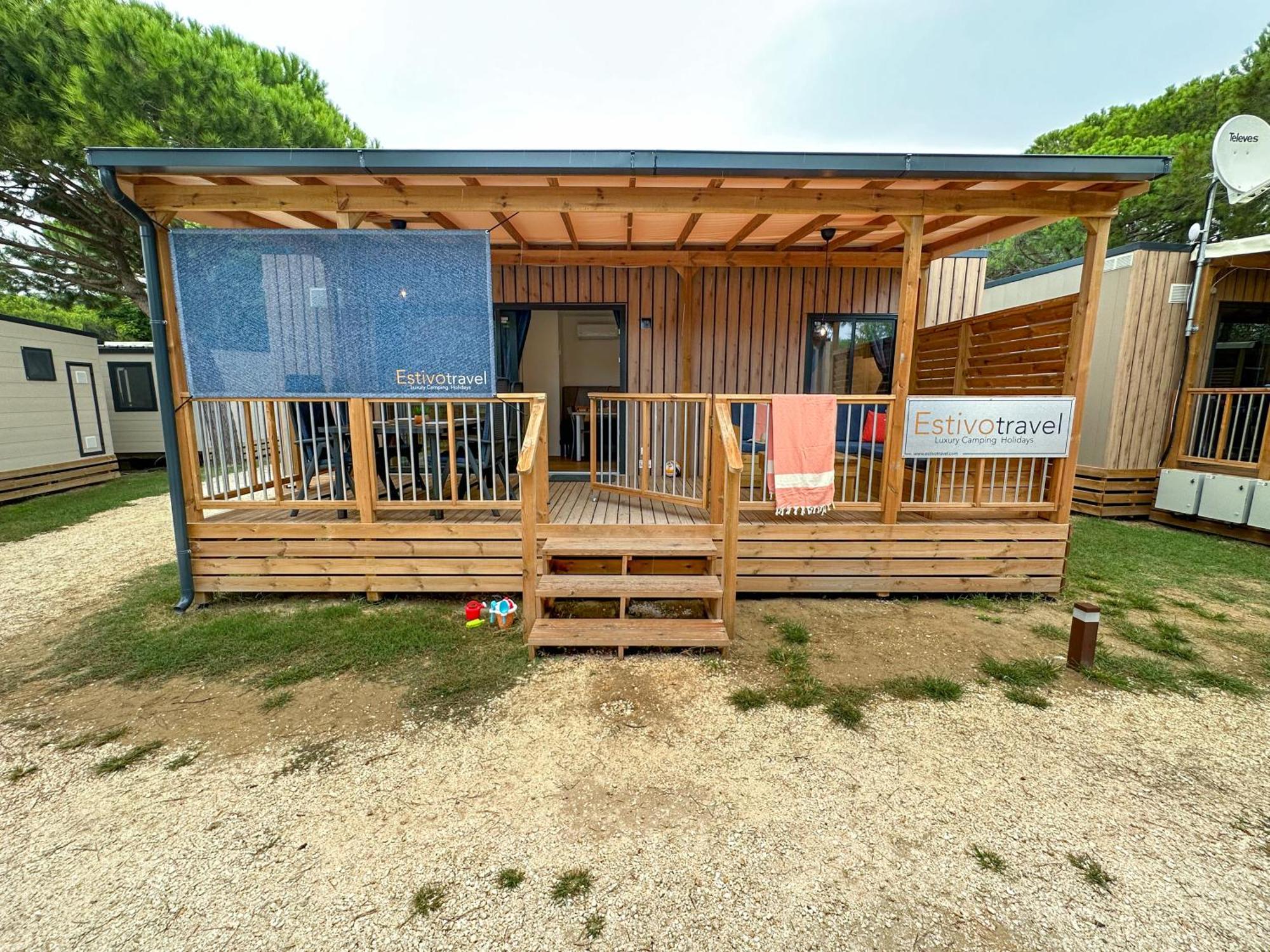 Estivo Premium Deluxe Mobile Homes On Camping Malibu Beach 리도 디 예솔로 외부 사진
